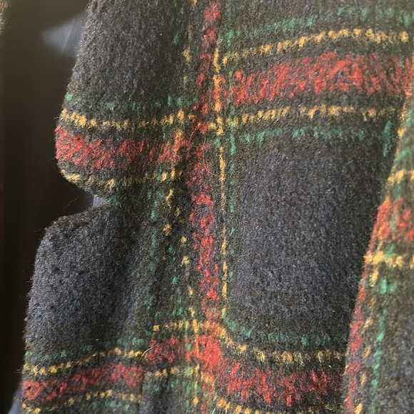 Old Navy Used Long Coat Plaid - Picture 4 of 7